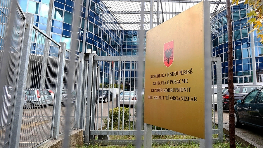 SPAK lëshon 9 urdhër-arreste për ish-zyrtarë së Bashkisë Tiranë e biznesmenë (Emrat)