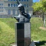 Dëmtohet busti i “Skënderbeut” në Gjenevë, autoritetet zvicerane nisin hetimet