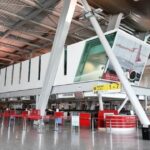 Sekuestrohen mbi 22 mijë euro dhe dokumente false nga Policia në Rinas