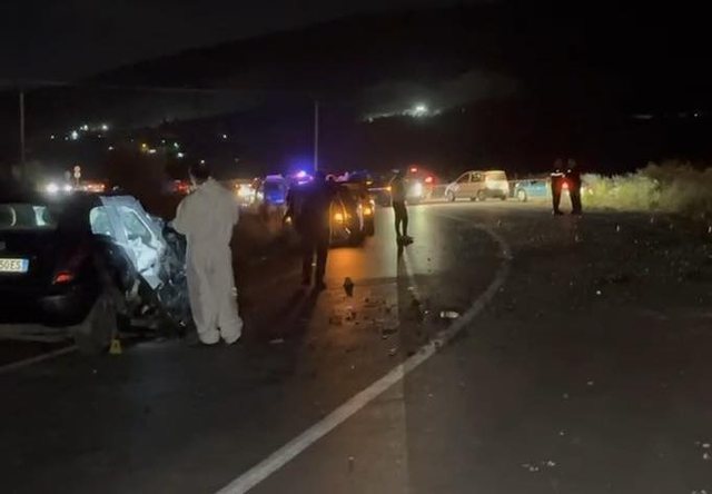 Aksident në aksin Lezhë-Milot, përplasen dy mjete, humbin jetën shoferi dhe pasagjeri i makinës