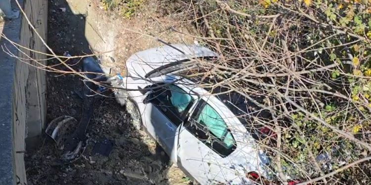 Aksidentohet rëndë çifti i bashkëshorteve në aksin Lushnjë-Berat