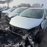 Aksident në Maqellarë-Peshkopi, përplasen dy makina. Plagoset çifti i bashkëshortëve, gruaja, shtatzënë