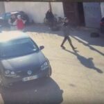 VIDEO/ Pamjet nga momenti i sherrit mes gjimnazistëve në Shkodër, tre të plagosur