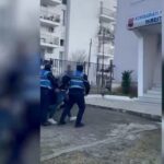 Operacioni/ Fshihej në Shqipëri, i kërkuar në Itali si pjesë e një grupi kriminal, arrestohet 35-vjeçari! E pëson edhe shoferi me të cilin ai ishte në makinë