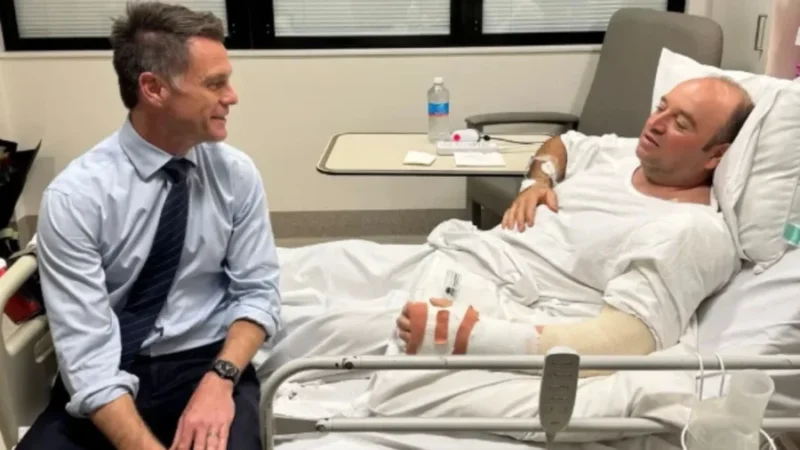 Rrezikon të humbasë krahun, heroi i Bondi Beach flet për herë të parë: Lutuni për mua