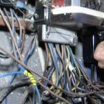 Po vendoste banderola, goditet nga rryma elektrike, dërgohet me urgjencë në spital 22-vjeçari