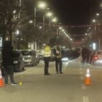 Aksident në Kavajë, automjeti kthehet përmbys! Shoferi humbet vëmendjen dhe përplaset me një makinë tjetër