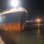 Iu këputën të dyja spirancat gjatë lundrimit, rimorkohet në Portin e Durrësit anija Oak 1