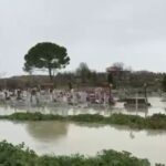 Jo vetëm banesat dhe tokat, lumi Erzen përmbyt dhe varrezat