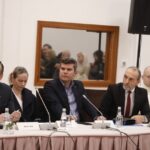 Hasimja ia thotë në sy Berishës: Bashkëpunoni me PS-në në kurriz të partive të vogla