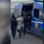 Mbante në banesë municion luftarak, arrestohet 29-vjeçari në Laç