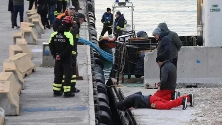 Dhunoi nënën në Itali, gjendet i mbytur në det i riu shqiptar (Emri)