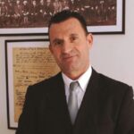 “Më goditën pas koke”/ U dhunua në Vlorë, ja si paraqitet gjendja e Kujtim Cakranit