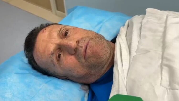 U dhunua nga dy persona në Vlorë, flet avokati Cakrani: Më goditën pas koke