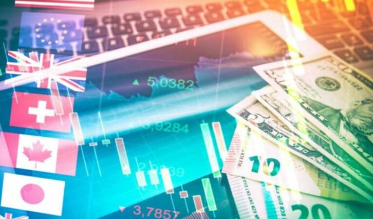 Këmbimi valutor sot/ Me sa lekë blihen e shiten valutat kryesore, çfarë ndodh me monedhat e tjera