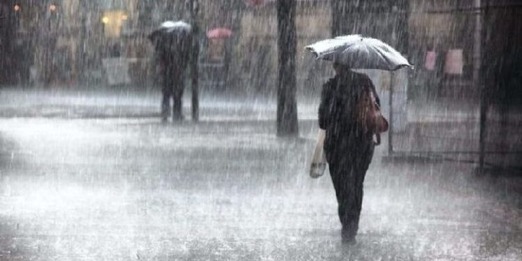 Parashikimi i motit për ditën e premte, rikthehet “dimri” në pranverë, borë në zonat malore