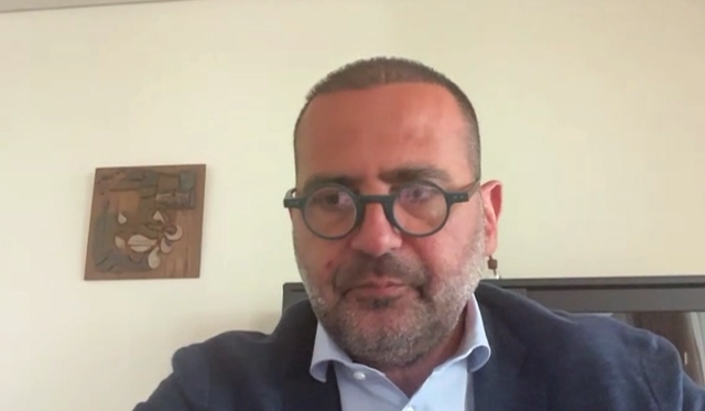 “Kemi 1500 shqiptarë rezidentë, por edhe 2000 turistë”, ambasadori Kurtezi në Emiratet e Bashkuara: Nuk po flitet për evakuim