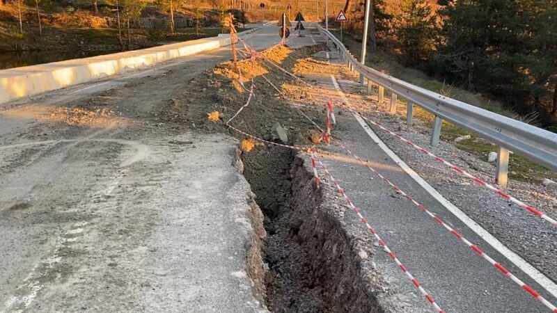 Cahet edhe rruga drejt Gjinarit