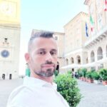 5 ditë pa asnjë komunikim, zhduket në mënyrë të mistershme në daljen doganore të portit të trageteve në Bari, babai i dy fëmijëve