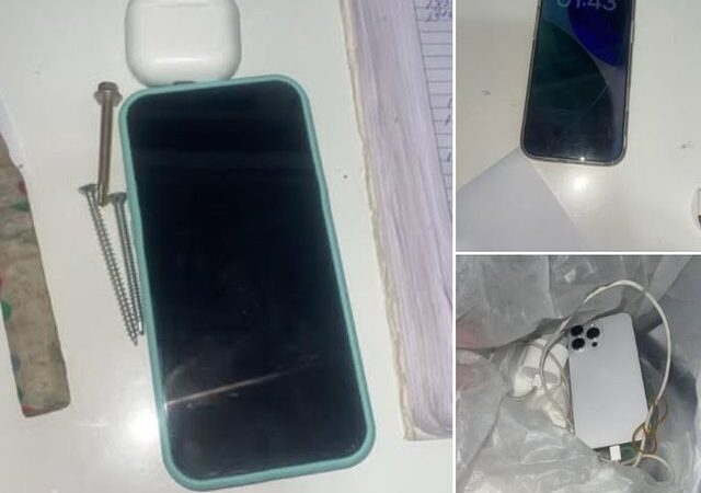 Kontroll i befasishëm në burgun e VIP-ave në Durrës, gjenden tre “iPhone” e kufje me bluetooth!
