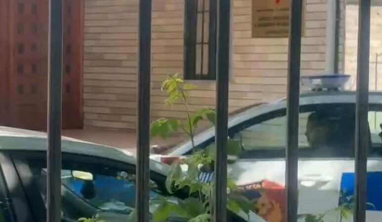 Humbi jetën 15-vjeçari , Gjykata e Gjirokastrës lë në “arrest shtëpie” pronarin e pishinës