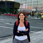 Eurodeputetja italiane Ilaria Salis mbërrin në Tiranë: Do t’i bashkohem protestës