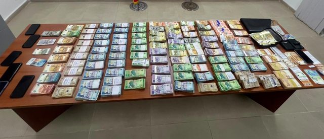Policia e Beratit ekzekuton 11 masa sigurie, sekuestrohen miliona lekë dhe mijëra euro, ushtrohej aktivitet i këmbimit valutor pa licencën përkatëse