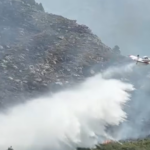 Ministri Nufi: Falë angazhimit të jashtëzakonshëm, është bërë e mundur shuarja e pjesës më të madhe të vatrave të zjarrit në Dukat të Vlorës (Video)