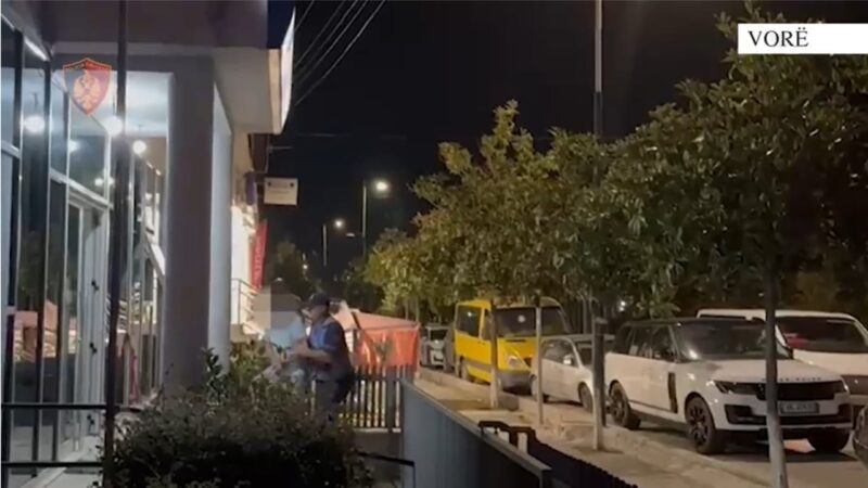 Kanosi kushëririn e tij për t’i marrë 300 mijë euro, arrestohet në Vorë 56-vjeçari