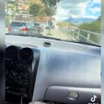 Bëri filmime për TikTok me makinë mbi trotuar,60 mijë lekë gjobë shoferit në Berat! I hiqet leja e qarkullimit