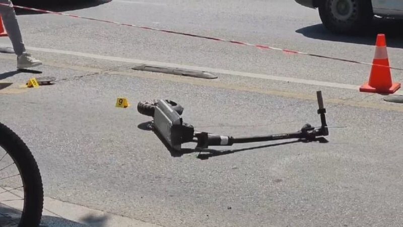 Berat/ Aksidentohen tre adoleshentë me motorë elektrikë, dy prej tyre në gjendje kritike