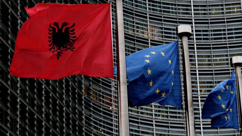 Parlamenti Evropian dënon dhunën në protestat në Shqipëri: Hetim për përdorimin e forcës nga policia dhe thirrje për dialog